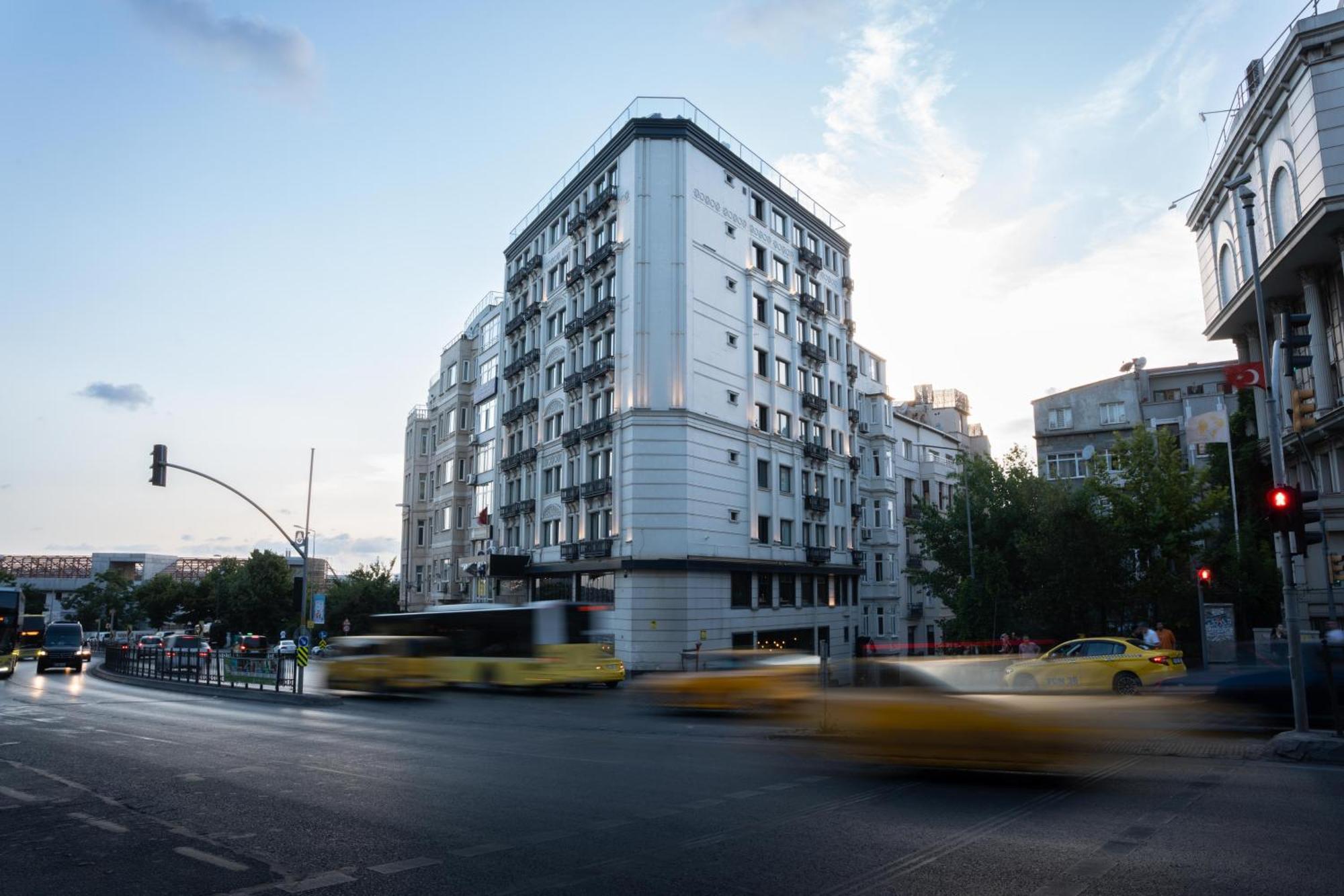 The Central House Istanbul Galata Ostello Esterno foto